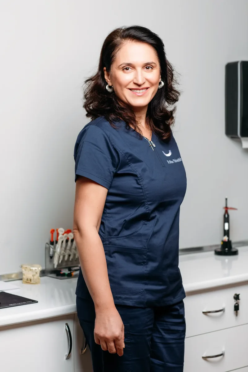 ნინო ფალავანდიშვილი - ექიმი თერაპევტი, NB Dental